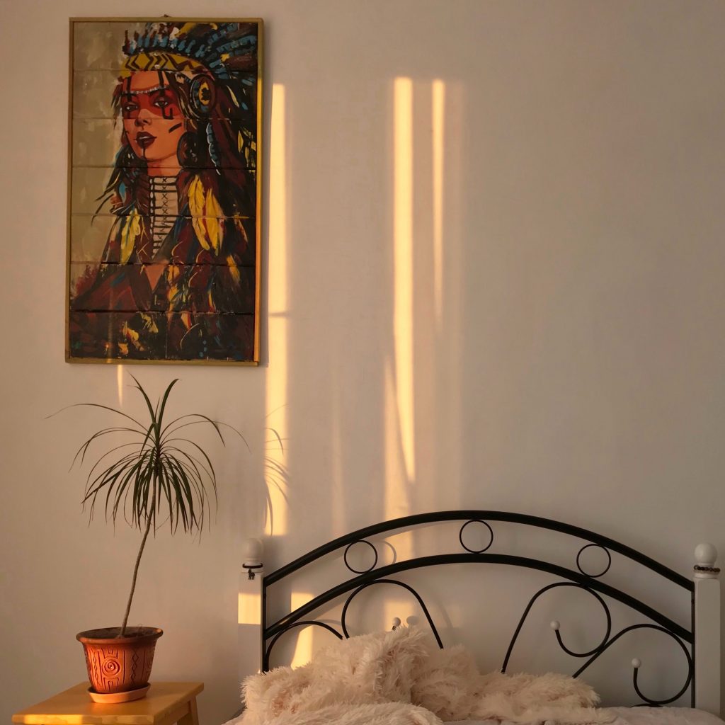 schilderij aan de slaapkamermuur